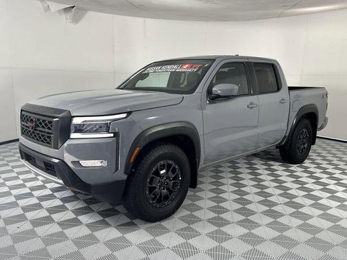 Boulder Gray Pearl 2024 Nissan Frontier PRO-X