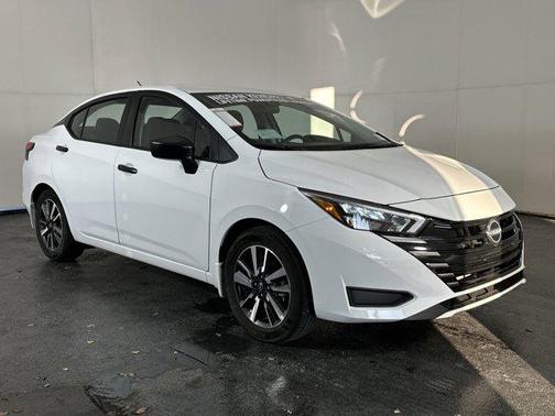 2025 Nissan Versa 1.6 S