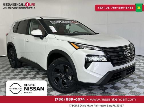 Everest White Pearl Tricoat 2026 Nissan Rogue SV