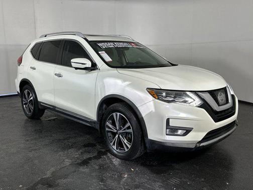 2017 Nissan Rogue SL