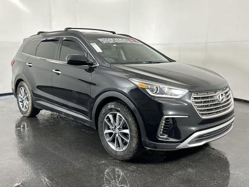 2019 Hyundai Santa Fe XL SE