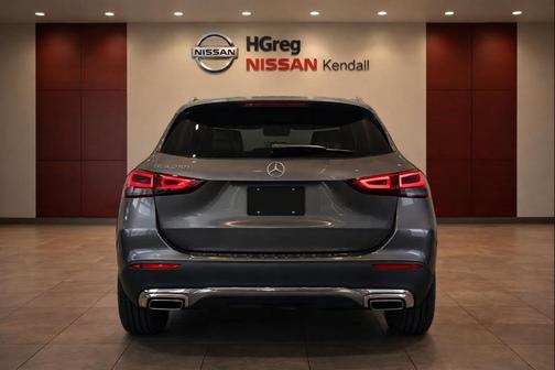 Mountain Grey Metallic 2022 Mercedes-Benz GLA 250 Base