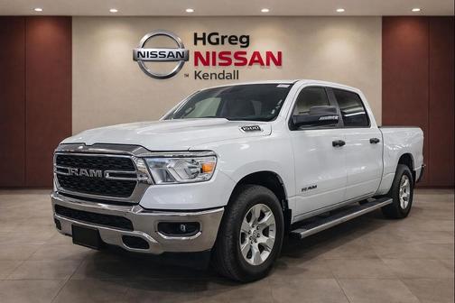 Bright White Clearcoat 2023 RAM 1500 Big Horn/Lone Star