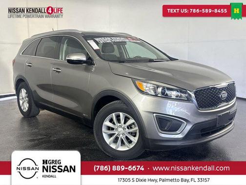 2017 Kia Sorento LX