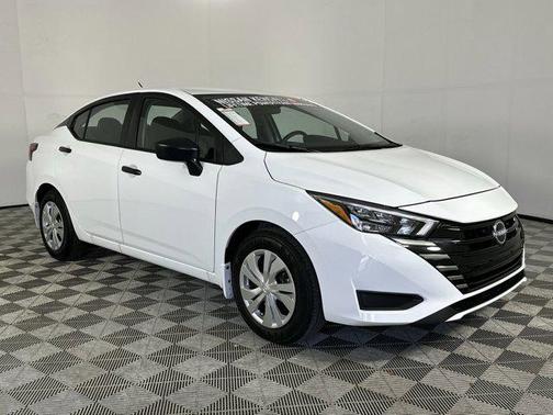 2025 Nissan Versa 1.6 S