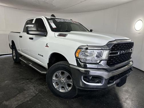 2024 RAM 2500 Big Horn Crew Cab 4x4 6'4' Box