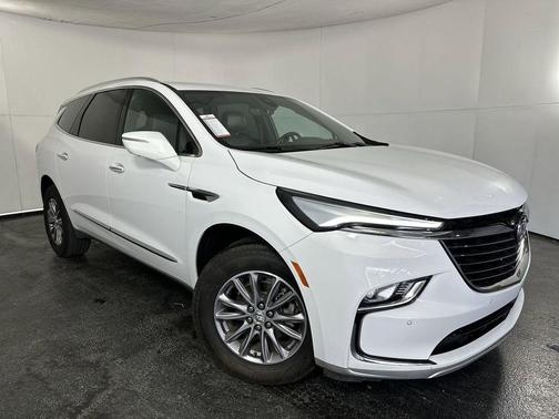 2024 Buick Enclave Premium FWD
