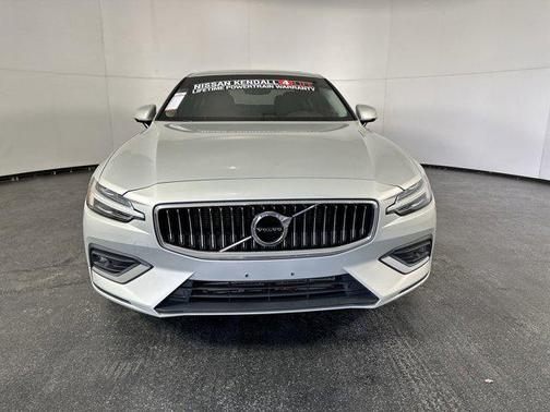 2020 Volvo S60 T5