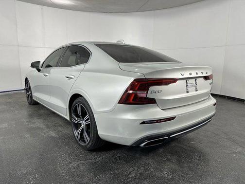 2020 Volvo S60 T5