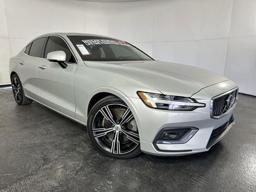 2020 Volvo S60 T5