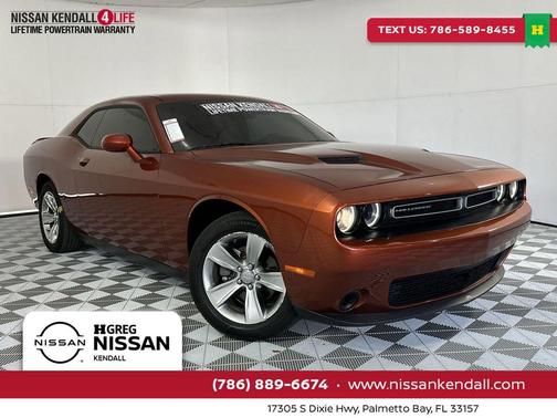 Sinamon Stick 2021 Dodge Challenger SXT