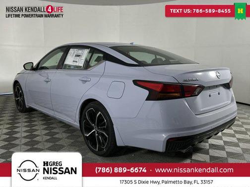 2025 Nissan Altima SR FWD