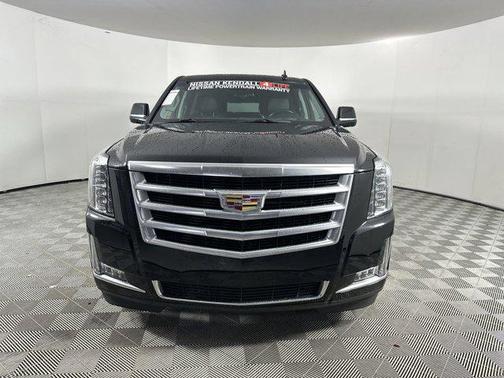 2019 Cadillac Escalade ESV Luxury