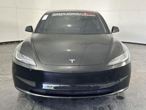 2025 Tesla Model 3 Long Range