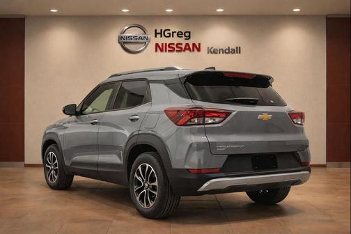 Sterling Gray Metallic 2024 Chevrolet Trailblazer LT