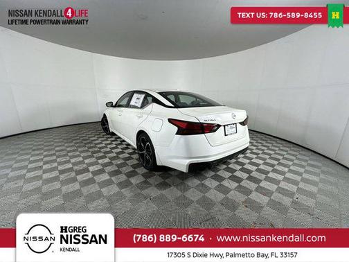 2025 Nissan Altima SR FWD