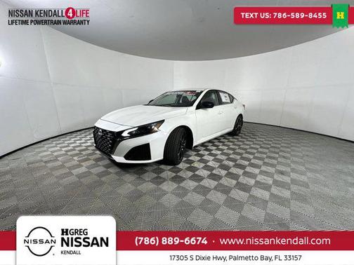 2025 Nissan Altima SR FWD