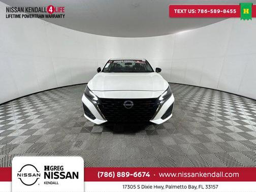 2025 Nissan Altima SR FWD