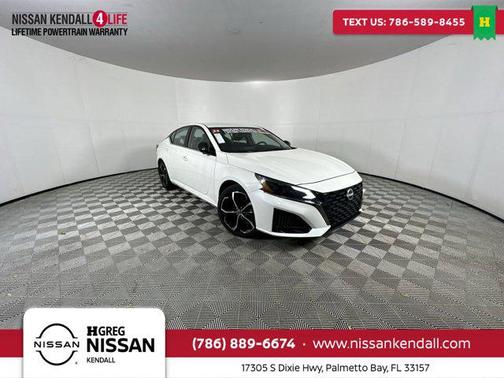 2025 Nissan Altima SR FWD