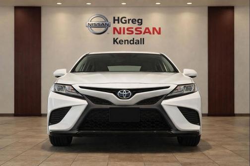 Celestial Silver Metallic 2023 Toyota Camry SE