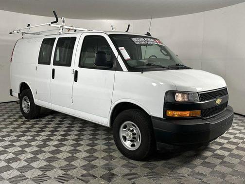 2020 Chevrolet Express 2500 RWD 2500 Regular Wheelbase WT