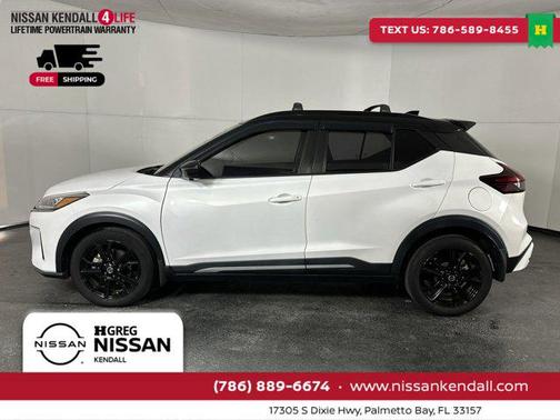 2021 Nissan Kicks SR