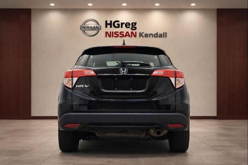 Crystal Black Pearl 2020 Honda HR-V LX