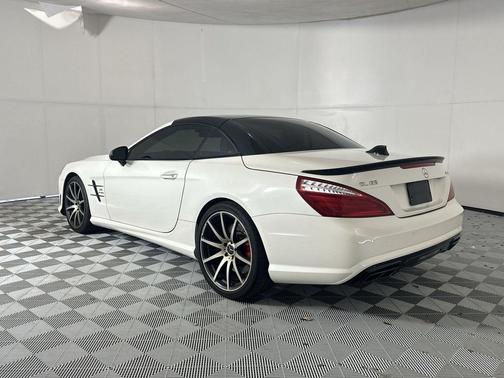 Diamond White 2016 Mercedes-Benz AMG SL Base