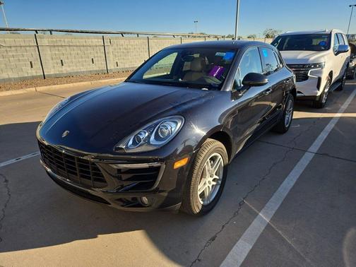 2018 Porsche Macan 