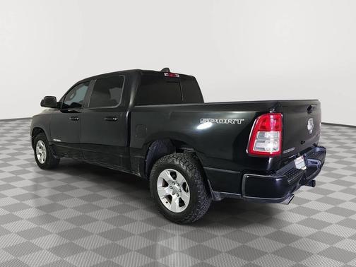 Diamond Black Crystal Pearlcoat 2020 RAM 1500 Big Horn/Lone Star