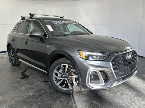 2023 Audi Q5 45 S line Premium Plus
