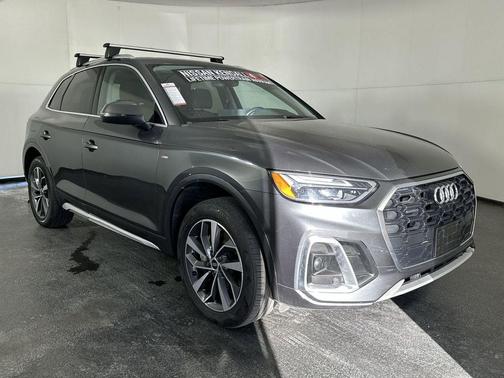 2023 Audi Q5 45 S line Premium Plus
