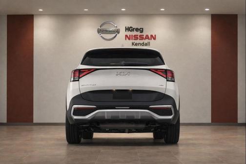 Snow White Pearl 2024 Kia Sportage Hybrid LX