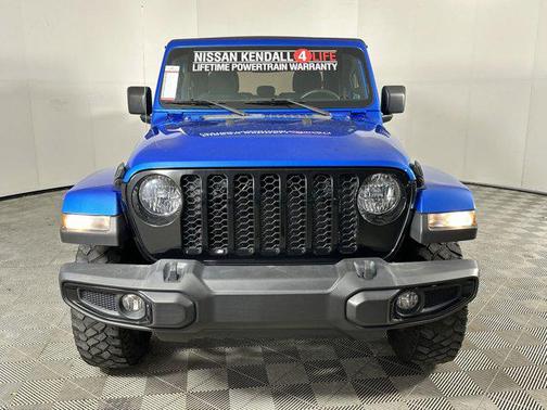 2022 Jeep Gladiator Sport
