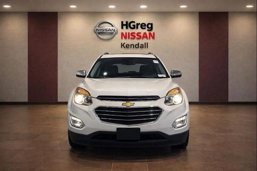 Iridescent Pearl Tricoat 2017 Chevrolet Equinox Premier