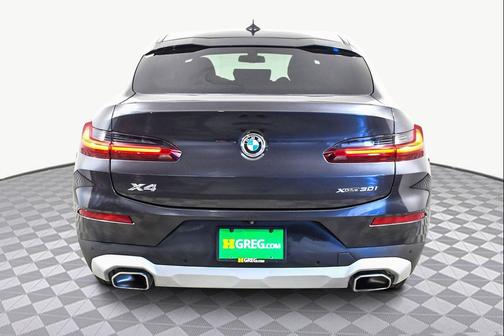 Gray 2025 BMW X4 xDrive30i