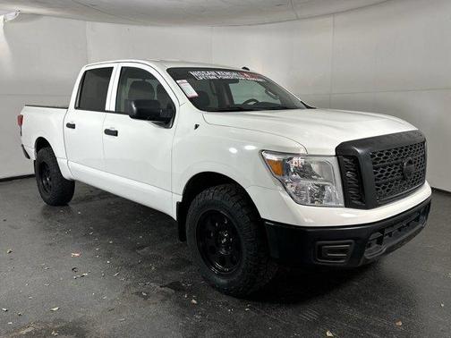 2019 Nissan Titan S