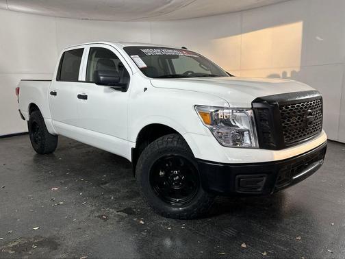 2019 Nissan Titan S