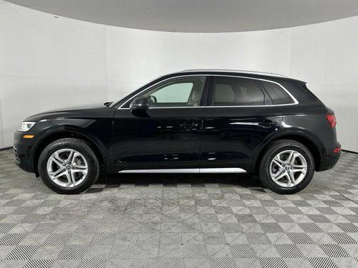 2018 Audi Q5 2.0T Premium Plus