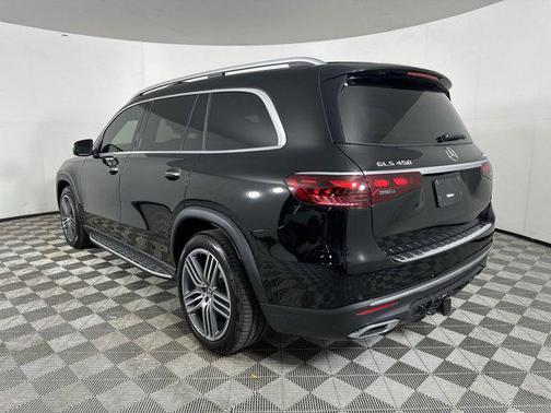 2024 Mercedes-Benz GLS 450 4MATIC