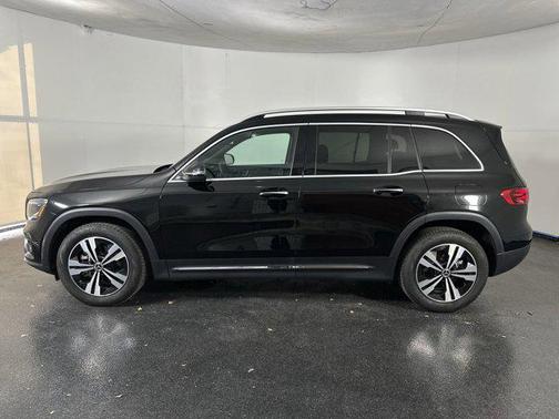 2025 Mercedes-Benz GLB 250 Base