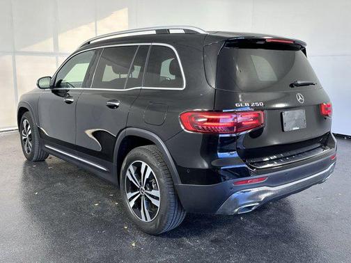 2025 Mercedes-Benz GLB 250 Base