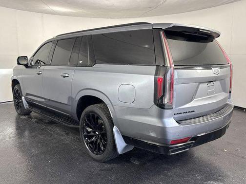 2021 Cadillac Escalade ESV Sport Platinum