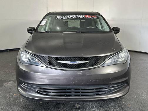 2018 Chrysler Pacifica LX