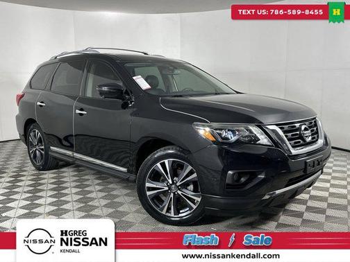 2020 Nissan Pathfinder Platinum 2WD