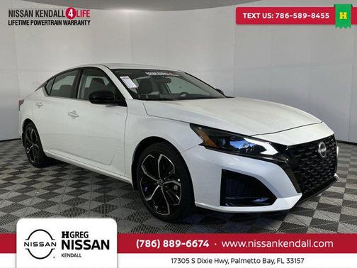 2025 Nissan Altima SR FWD