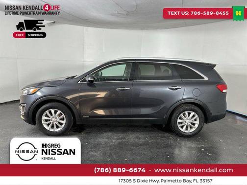 2017 Kia Sorento LX