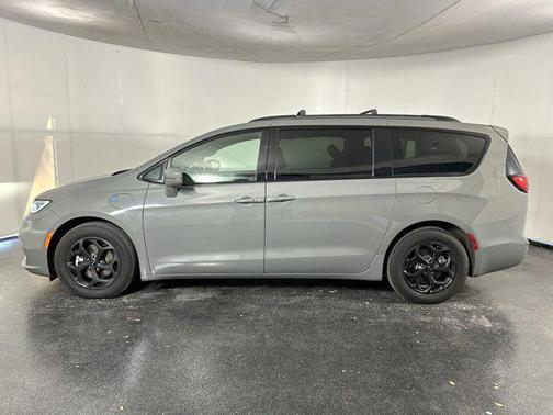 2021 Chrysler Pacifica Hybrid Limited