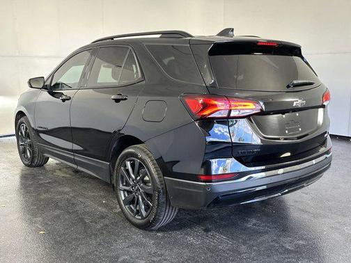 2023 Chevrolet Equinox FWD RS