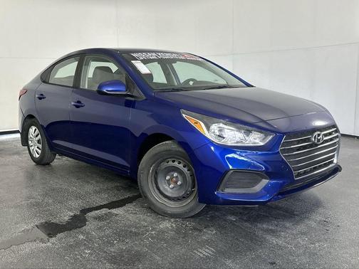 2020 Hyundai Accent SE